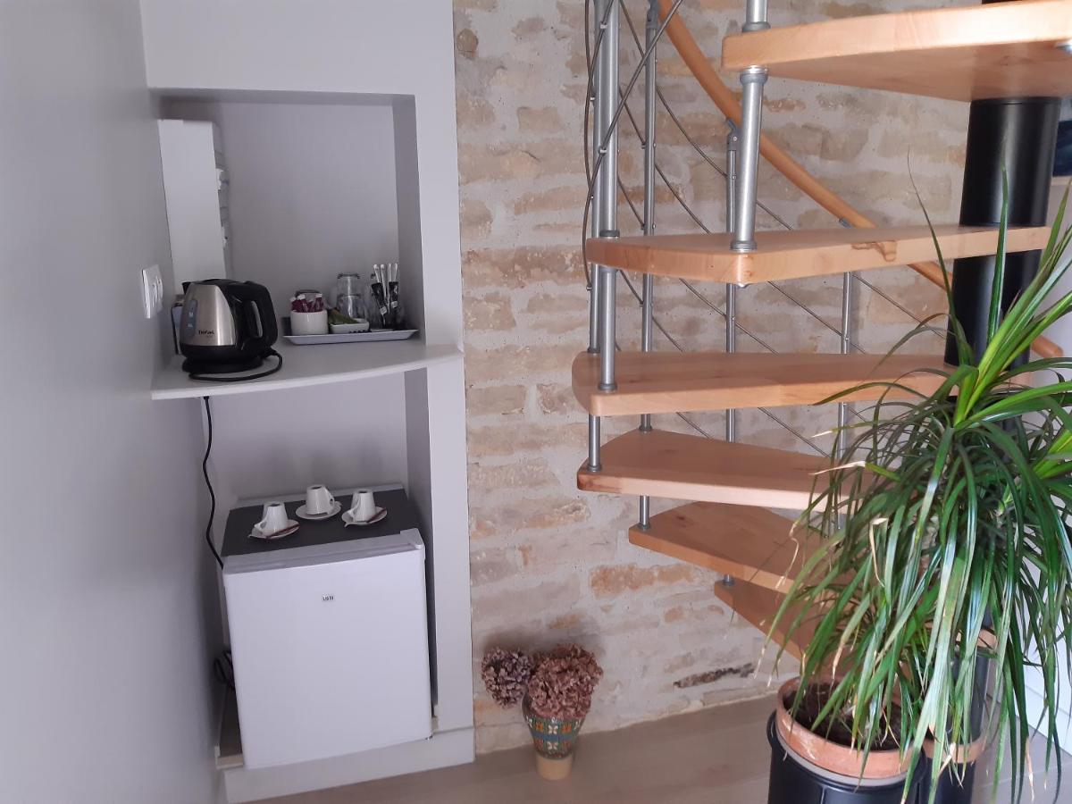 10 Cote Cour Bed and Breakfast Chaux  Eksteriør billede